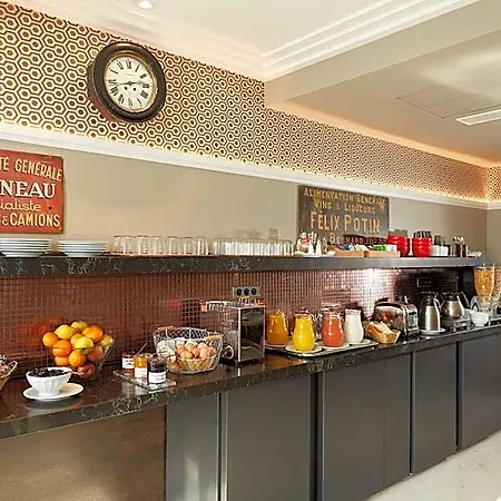 De La Jatte Hotel 3*