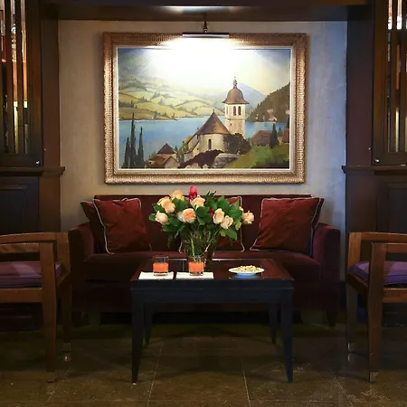 Otel De La Jatte 3*